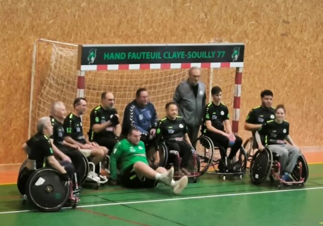 Retour en photo du tournois Philippe Médard qui c'est déroulé le 15 novembre a Montigny 

#hand #handfauteuil #handi #journeesportetsolidarite 
#handiablés