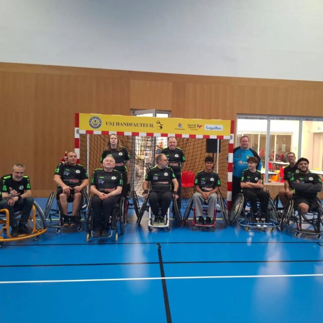 L'équipe présente pour le tournois de @usjouelestours_handball 

Un grand merci pour votre accueil 🐊